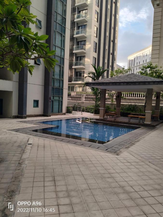 Rqui Condotel Newport باساي المظهر الخارجي الصورة